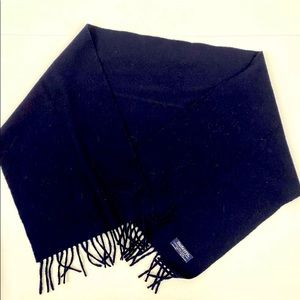 Vintage Burberry wool scarf